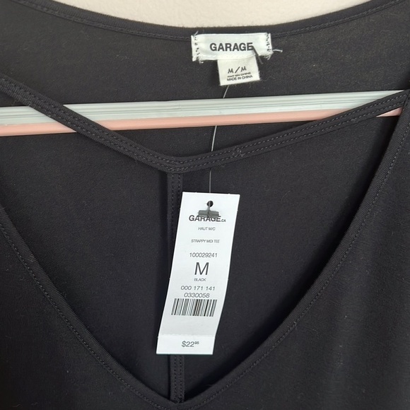 𝅺GARAGE l NWT Black Crop Top - Picture 2 of 4